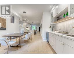 195 Albany Avenue, Toronto, ON M5R3C7 Photo 10