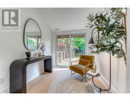 195 Albany Avenue, Toronto, ON M5R3C7 Photo 11