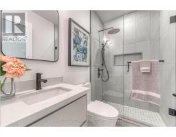 195 Albany Avenue, Toronto, ON M5R3C7 Photo 13