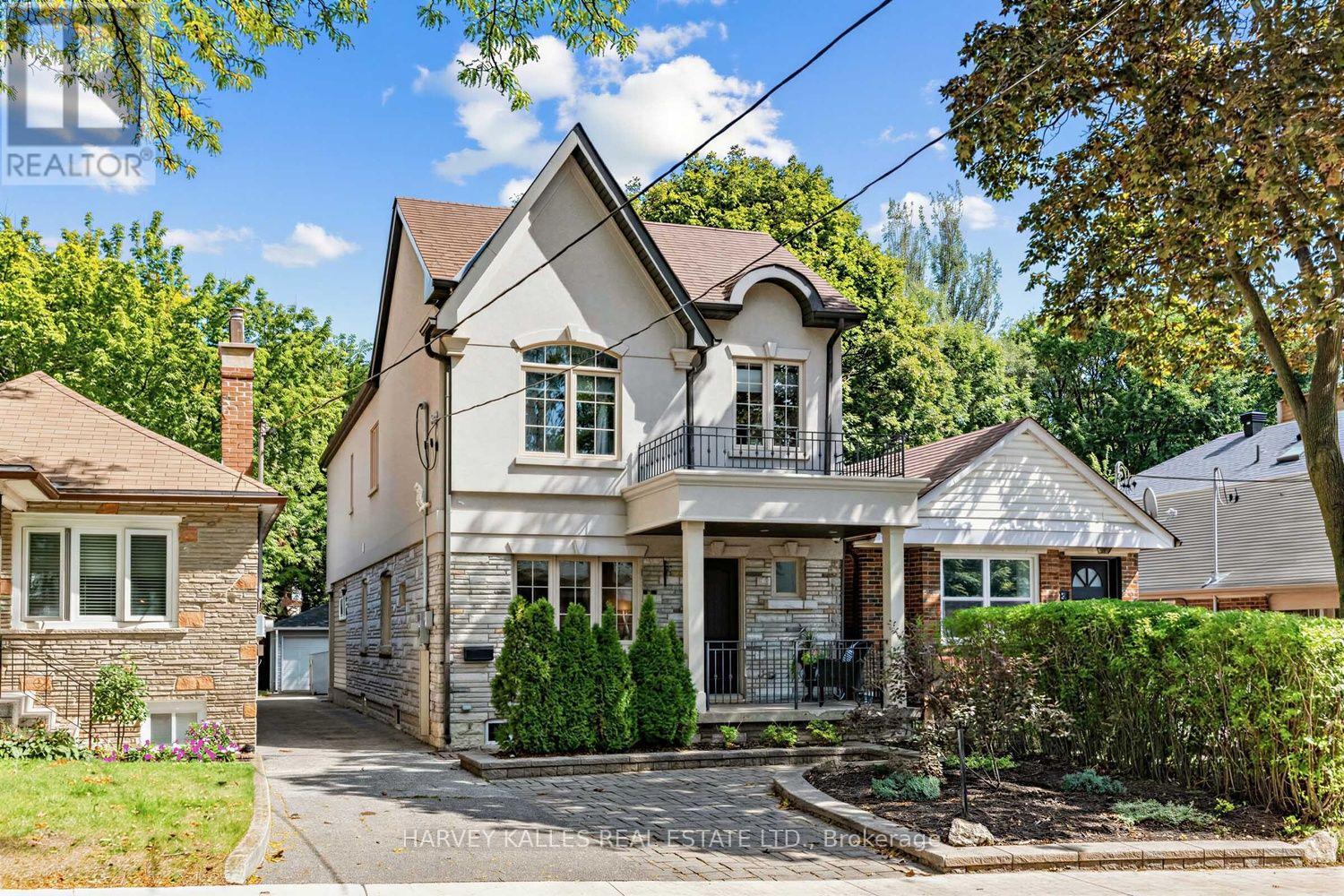 Photo of 487 Winnett Avenue