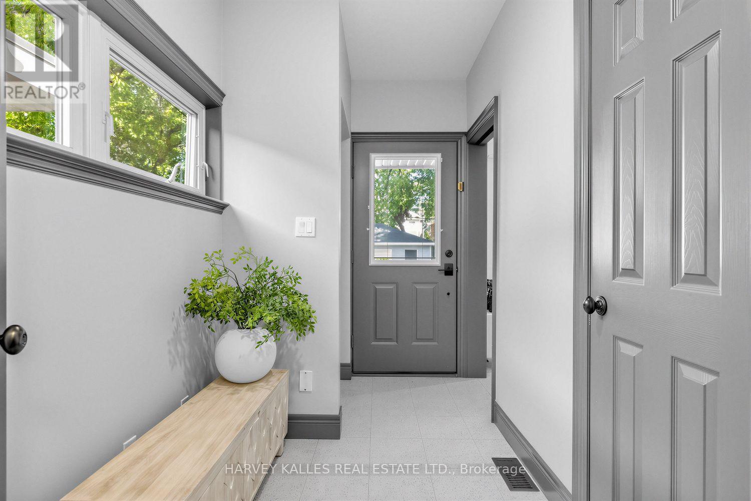487 WINNETT AVENUE - Image 14