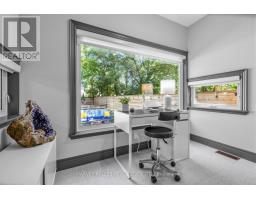 487 Winnett Avenue, Toronto, ON M6C3M6 Photo 15