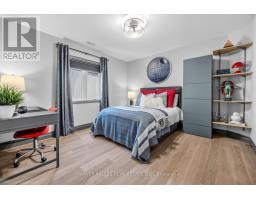 487 Winnett Avenue, Toronto, ON M6C3M6 Photo 19