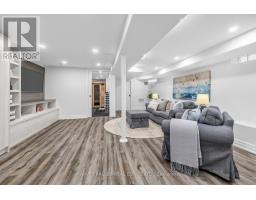 487 Winnett Avenue, Toronto, ON M6C3M6 Photo 25