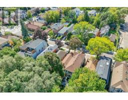487 Winnett Avenue, Toronto, ON M6C3M6 Photo 32
