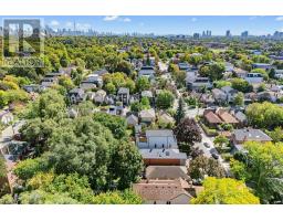 487 Winnett Avenue, Toronto, ON M6C3M6 Photo 34