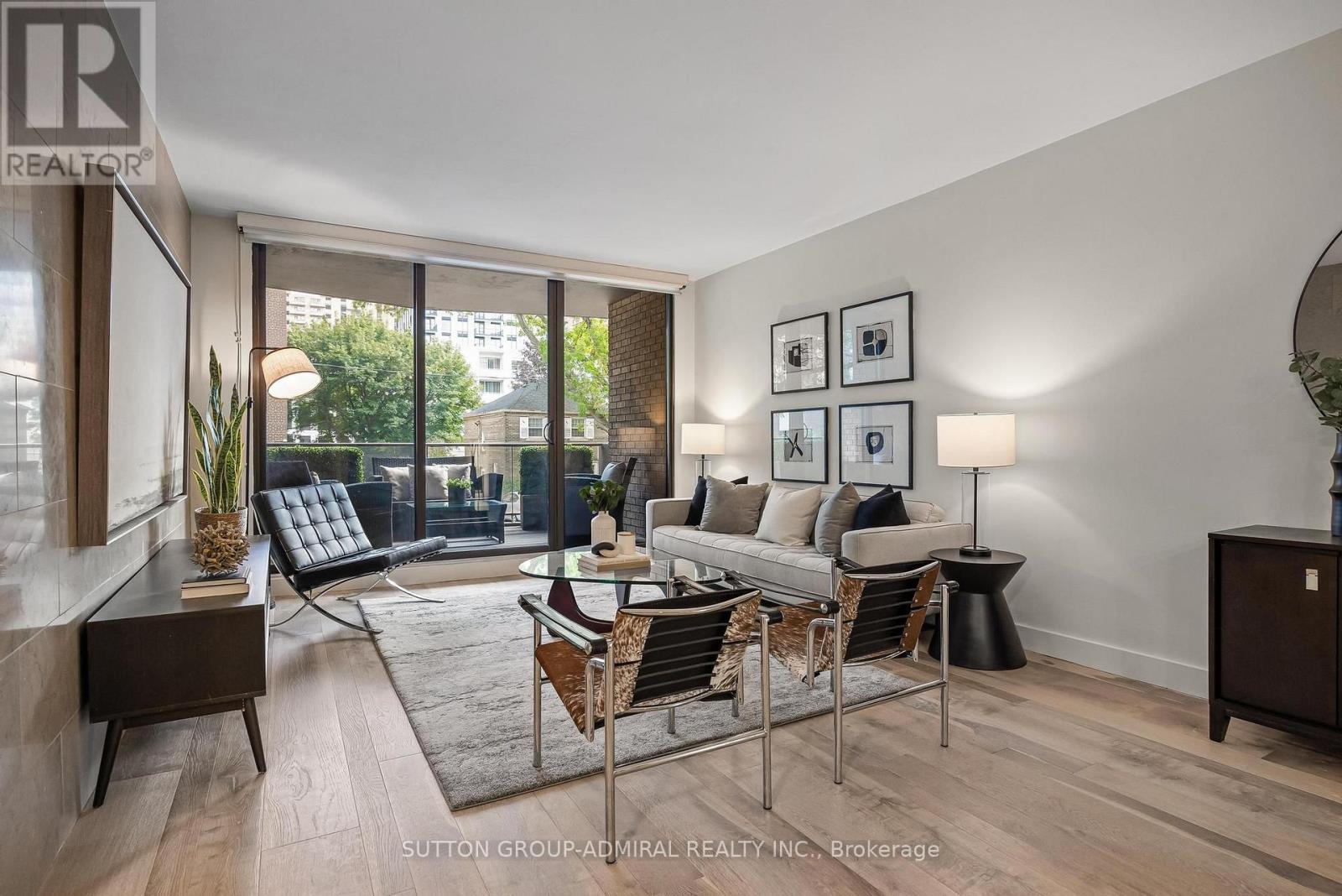 #206 350 LONSDALE ROAD - Image 7