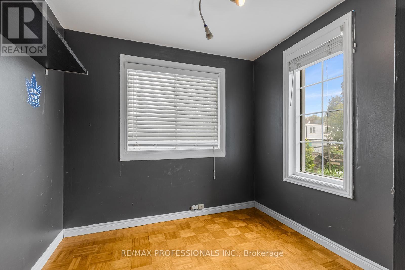 4 STANTON AVENUE - Image 14