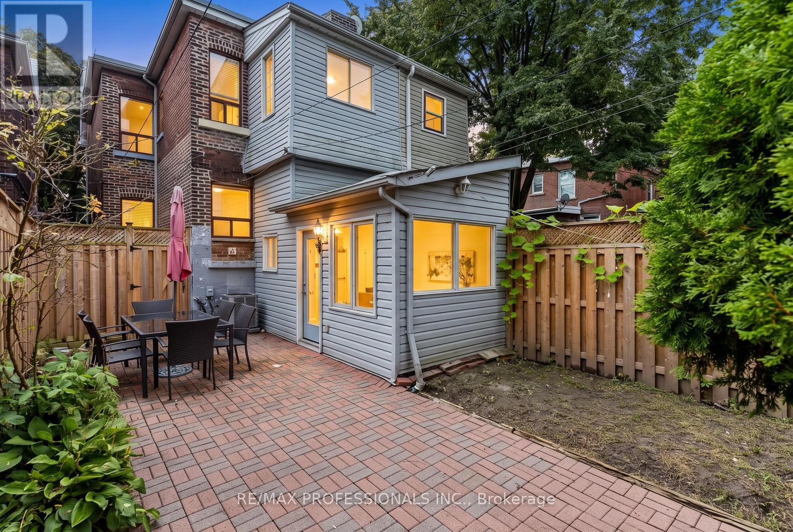 4 STANTON AVENUE - Image 21