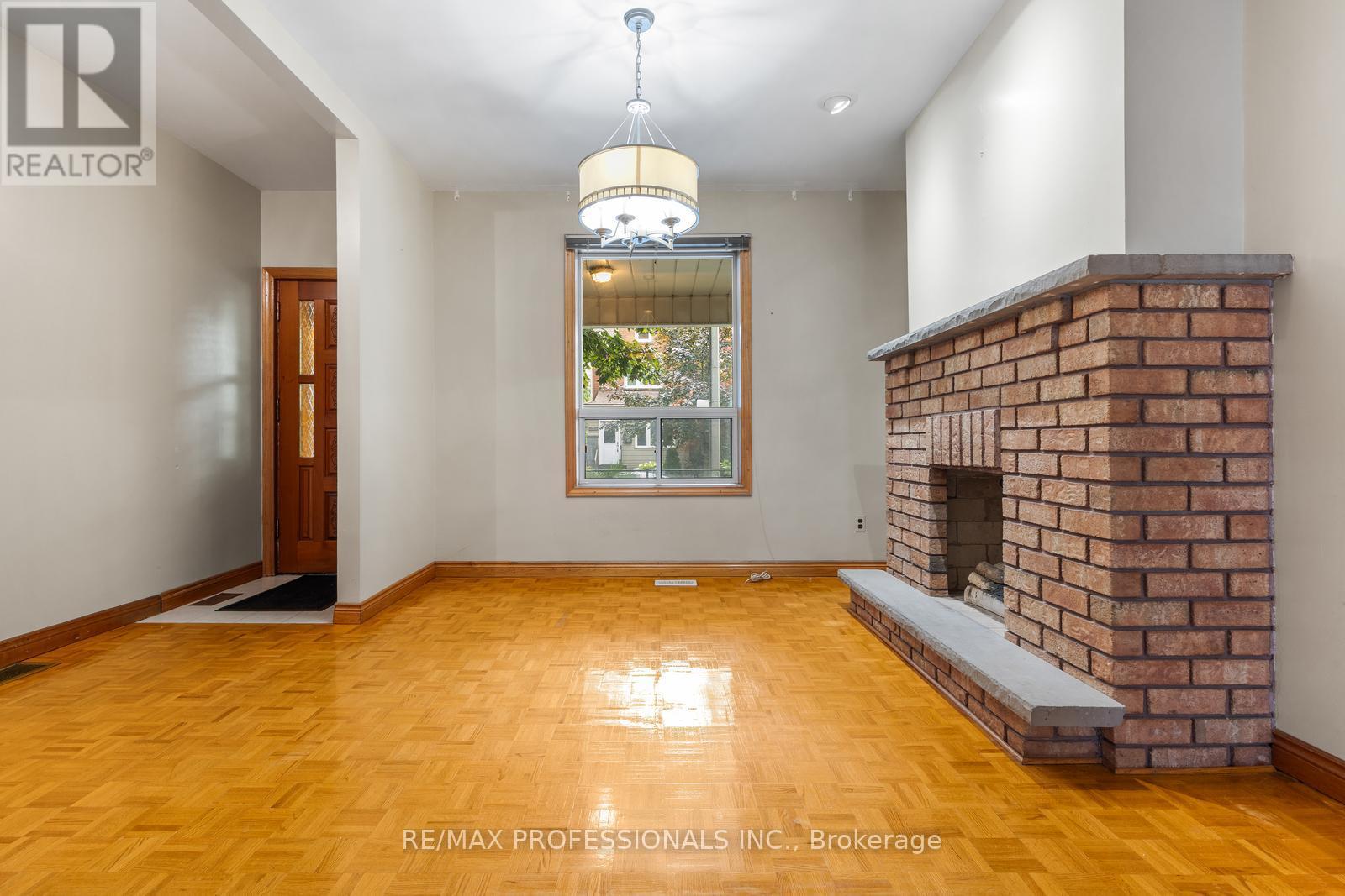 4 STANTON AVENUE - 4