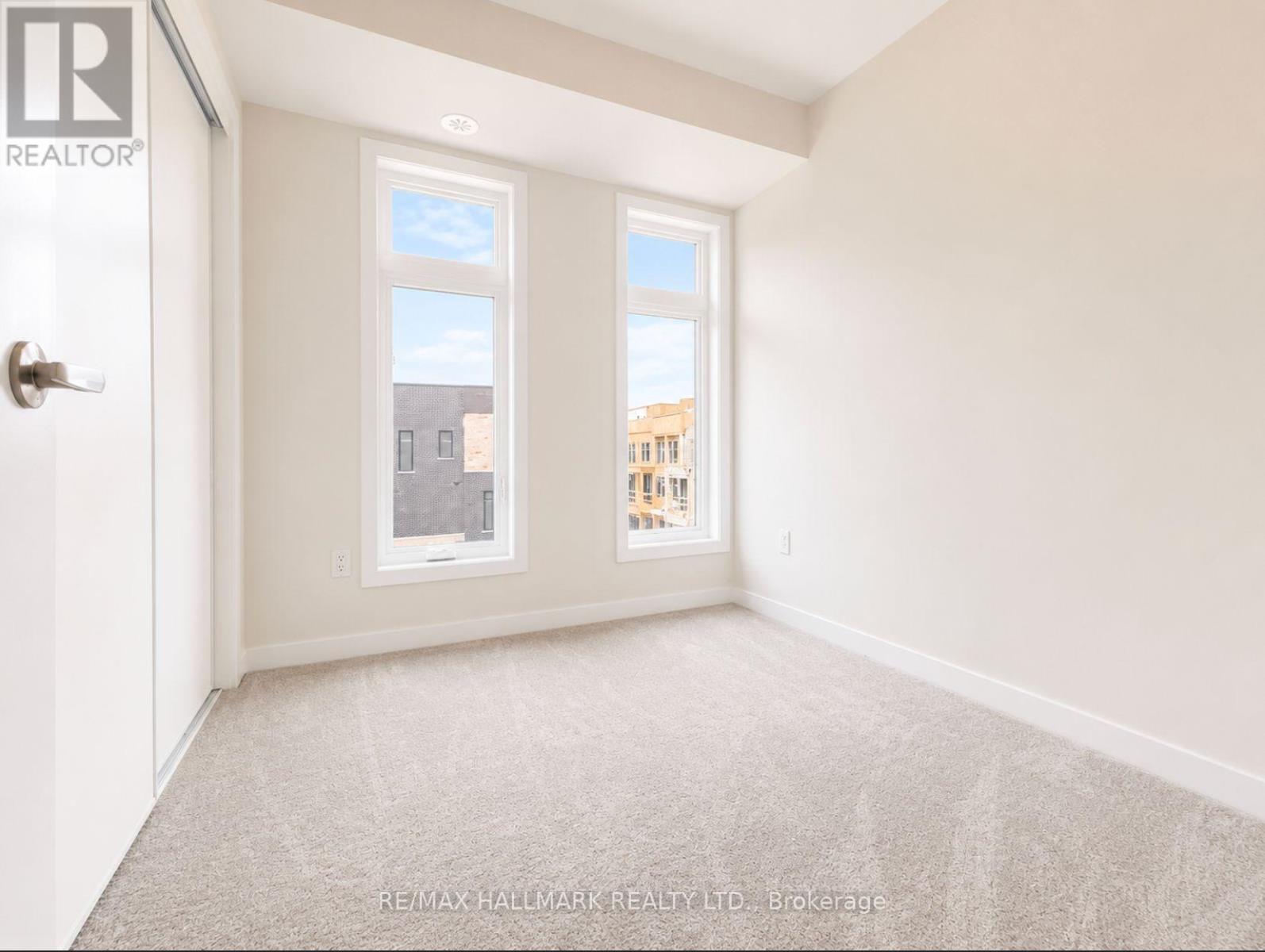 #101 1865 PICKERING PARKWAY S - 23