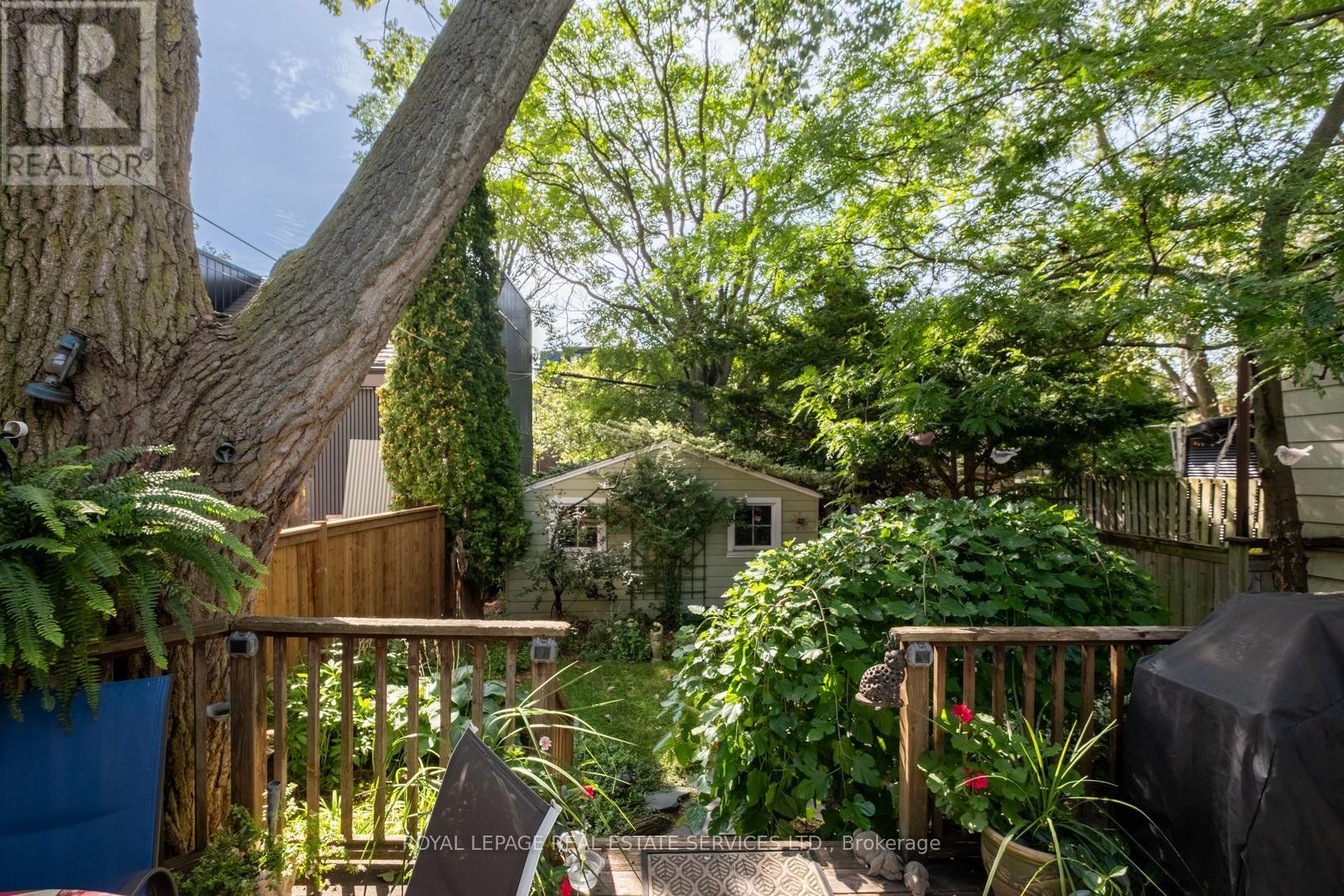 29 SHUDELL AVENUE - 17