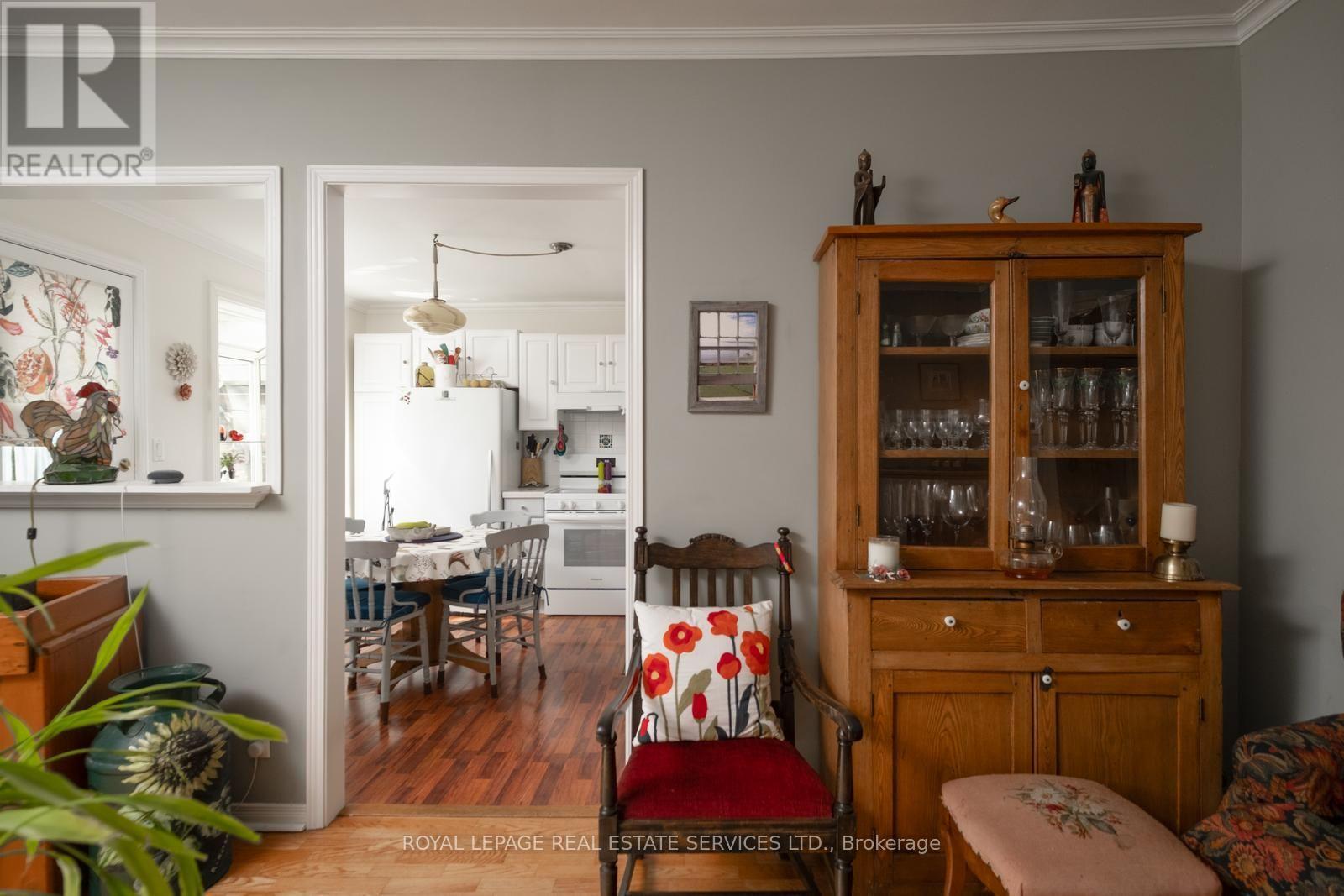 29 SHUDELL AVENUE - 6