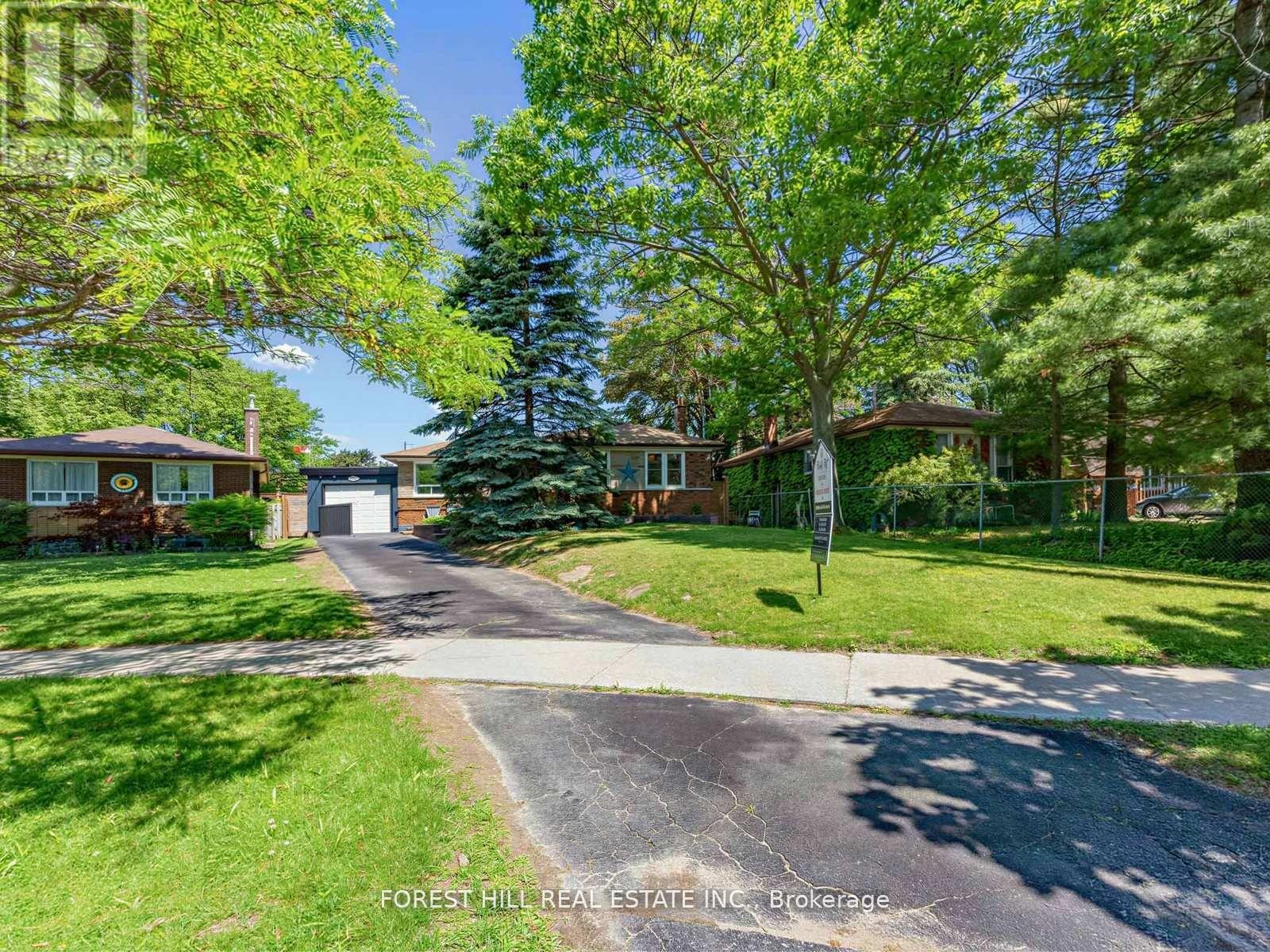 72 WOODGARDEN CRESCENT - Image 3