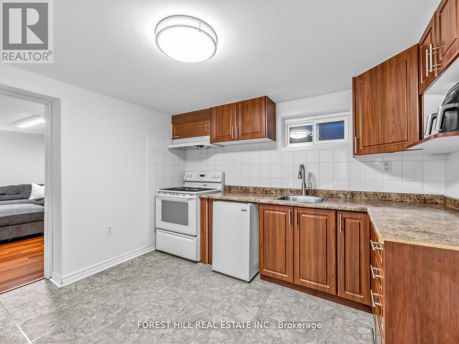 72 WOODGARDEN CRESCENT - Image 35
