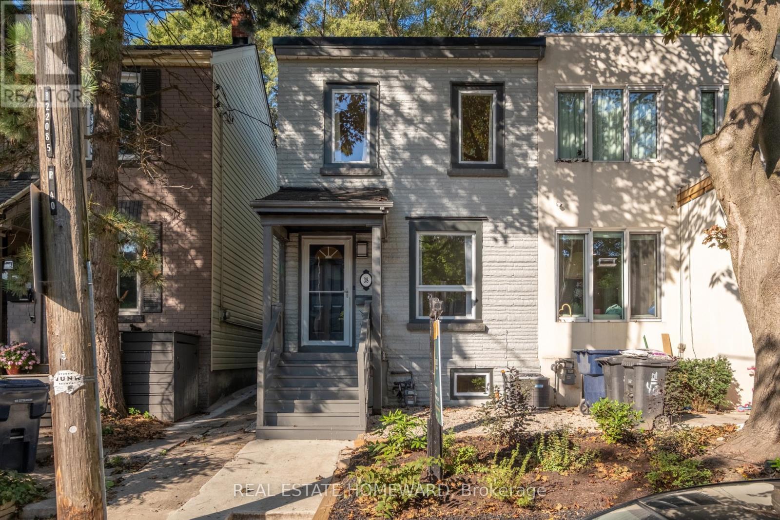 38 POUCHER STREET - 2