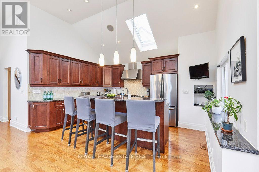 10 QUEENSGROVE ROAD - Image 11