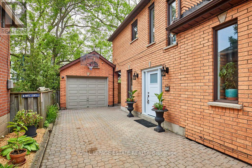 10 QUEENSGROVE ROAD - Image 36
