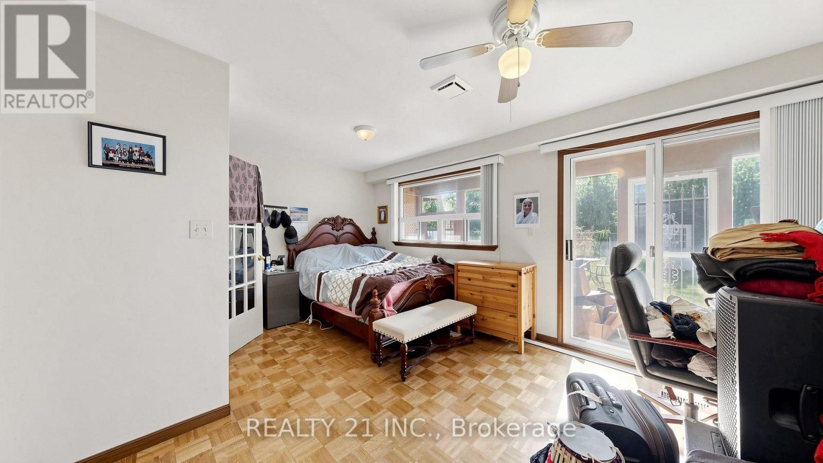 48 MEGAN AVENUE - 14