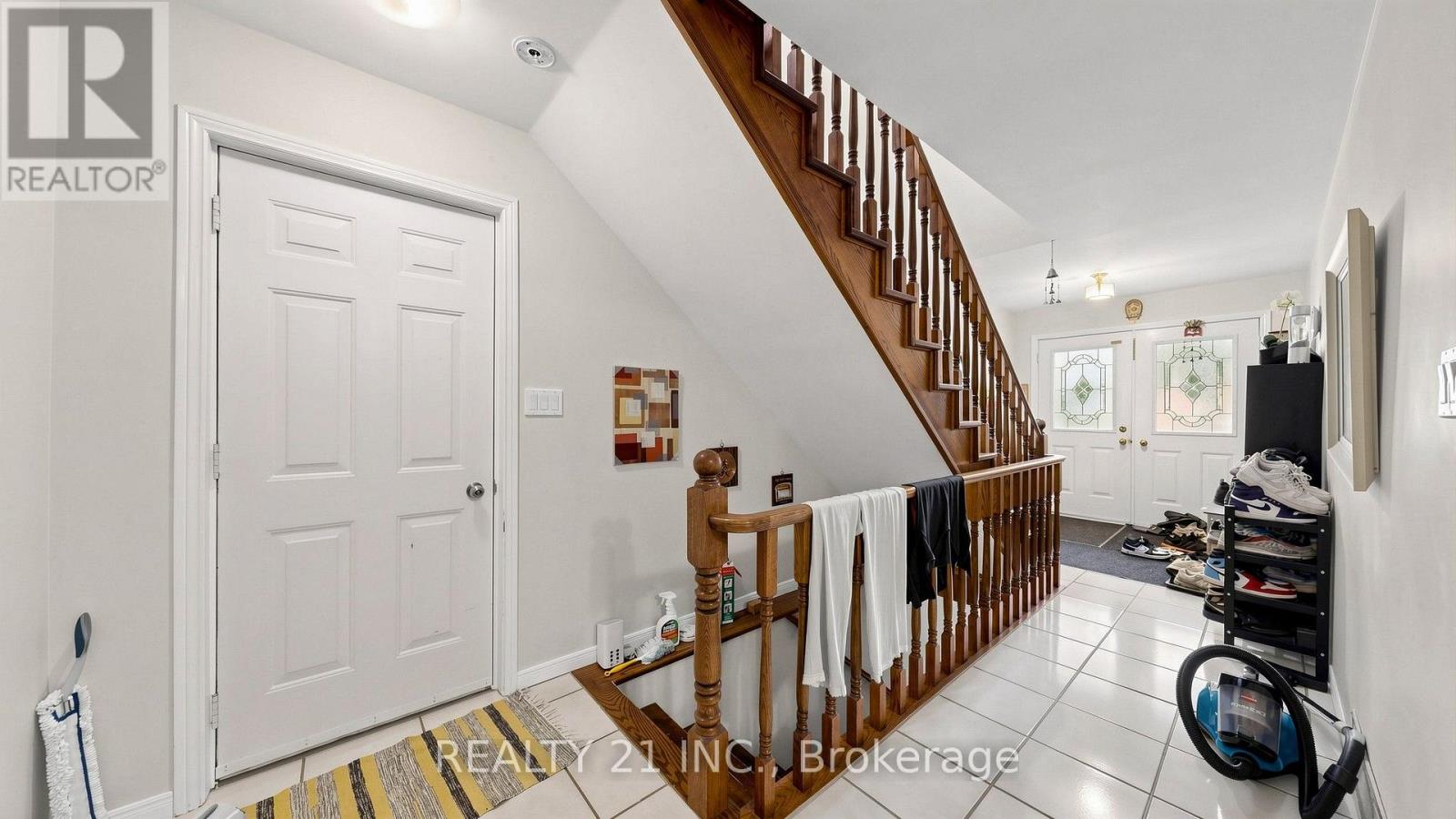 48 MEGAN AVENUE - Image 18