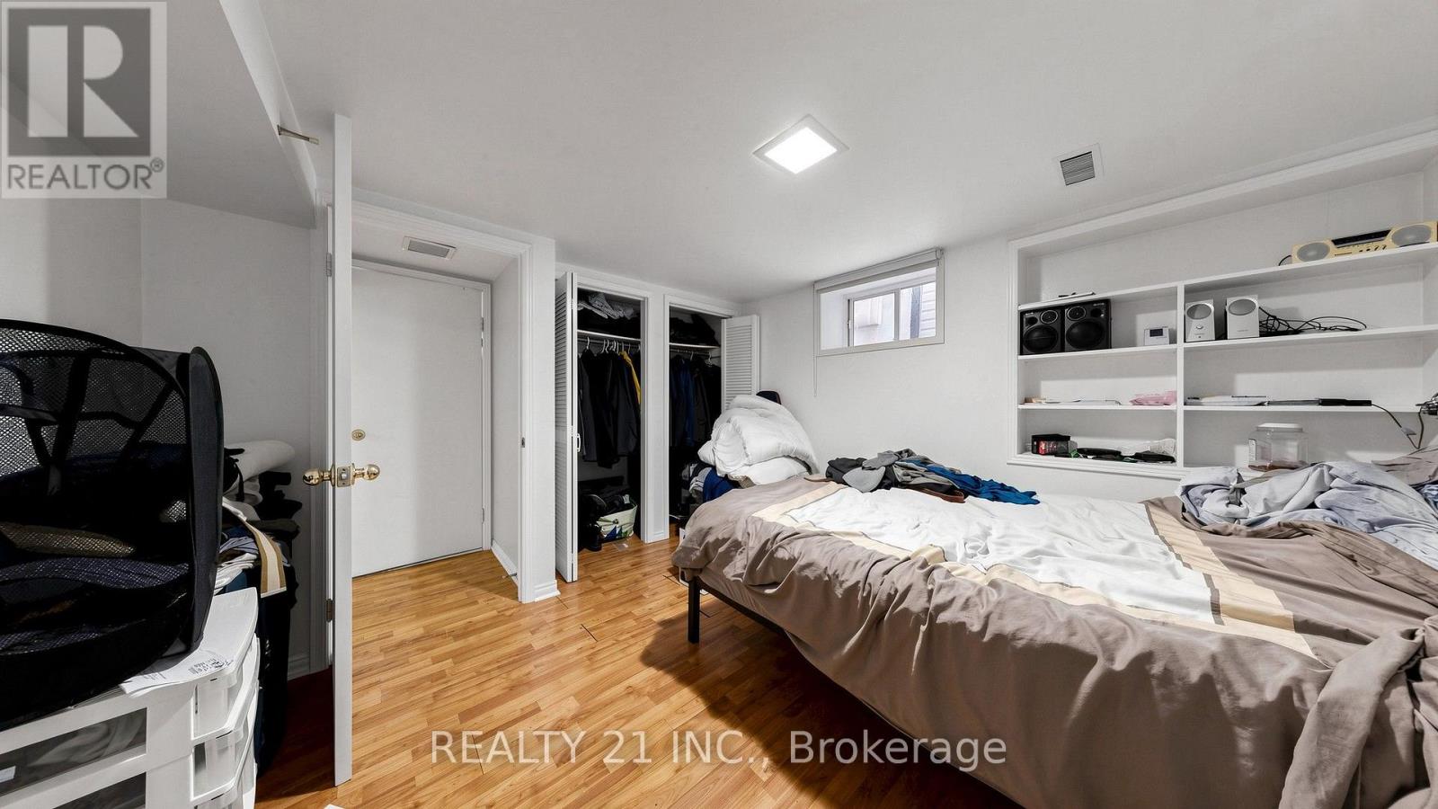 48 MEGAN AVENUE - Image 41