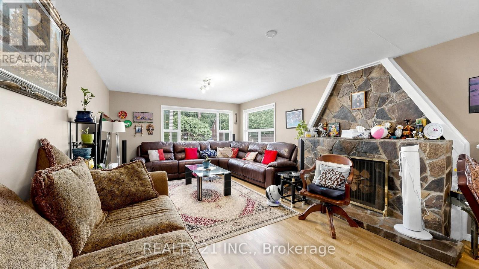 48 MEGAN AVENUE - Image 5