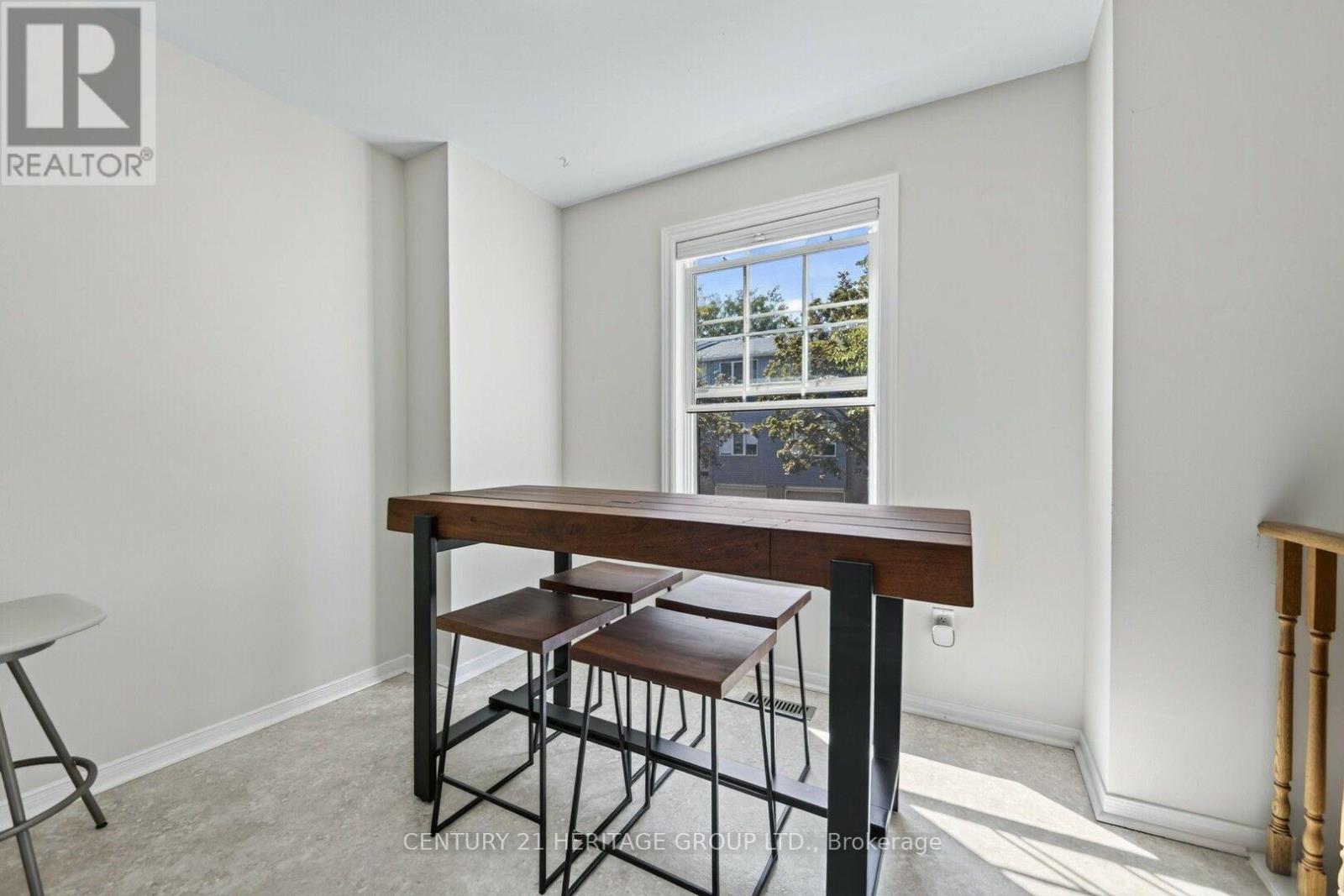 39 HARMONY CIRCLE, Bradford West Gwillimbury (Bradford) — photo 6