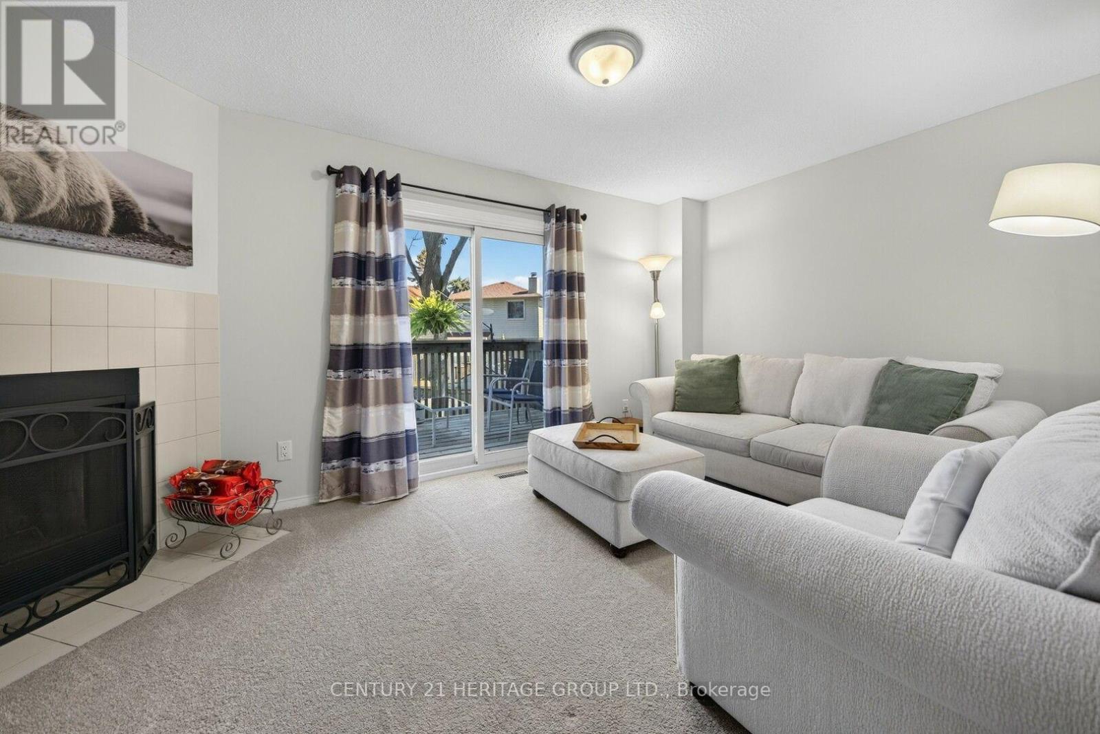 39 HARMONY CIRCLE, Bradford West Gwillimbury (Bradford) — photo 8