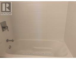 2210 - 3600 Highway 7, Vaughan, ON L4L0G7 Photo 9