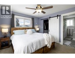 Foyer - 5301 Spalding Road, Vernon, BC V1B3K5 Photo 17