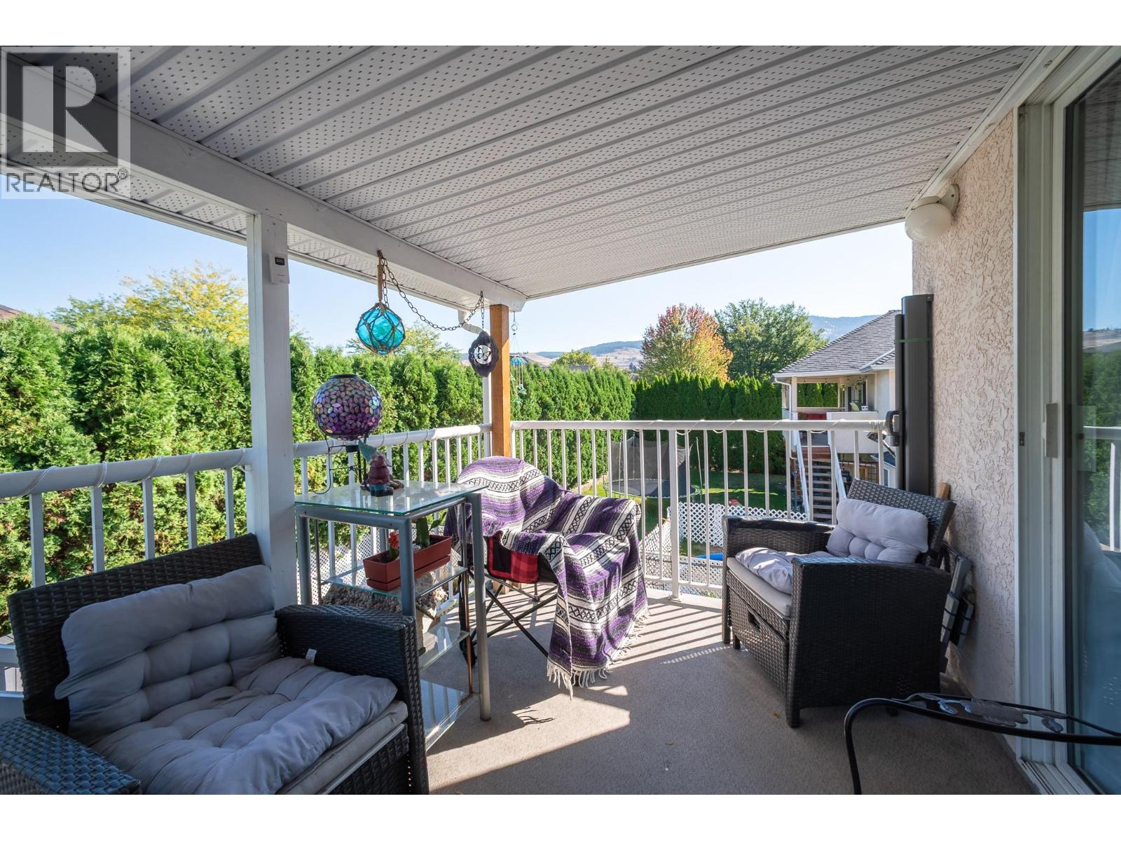 416 Sumac Road E - 48