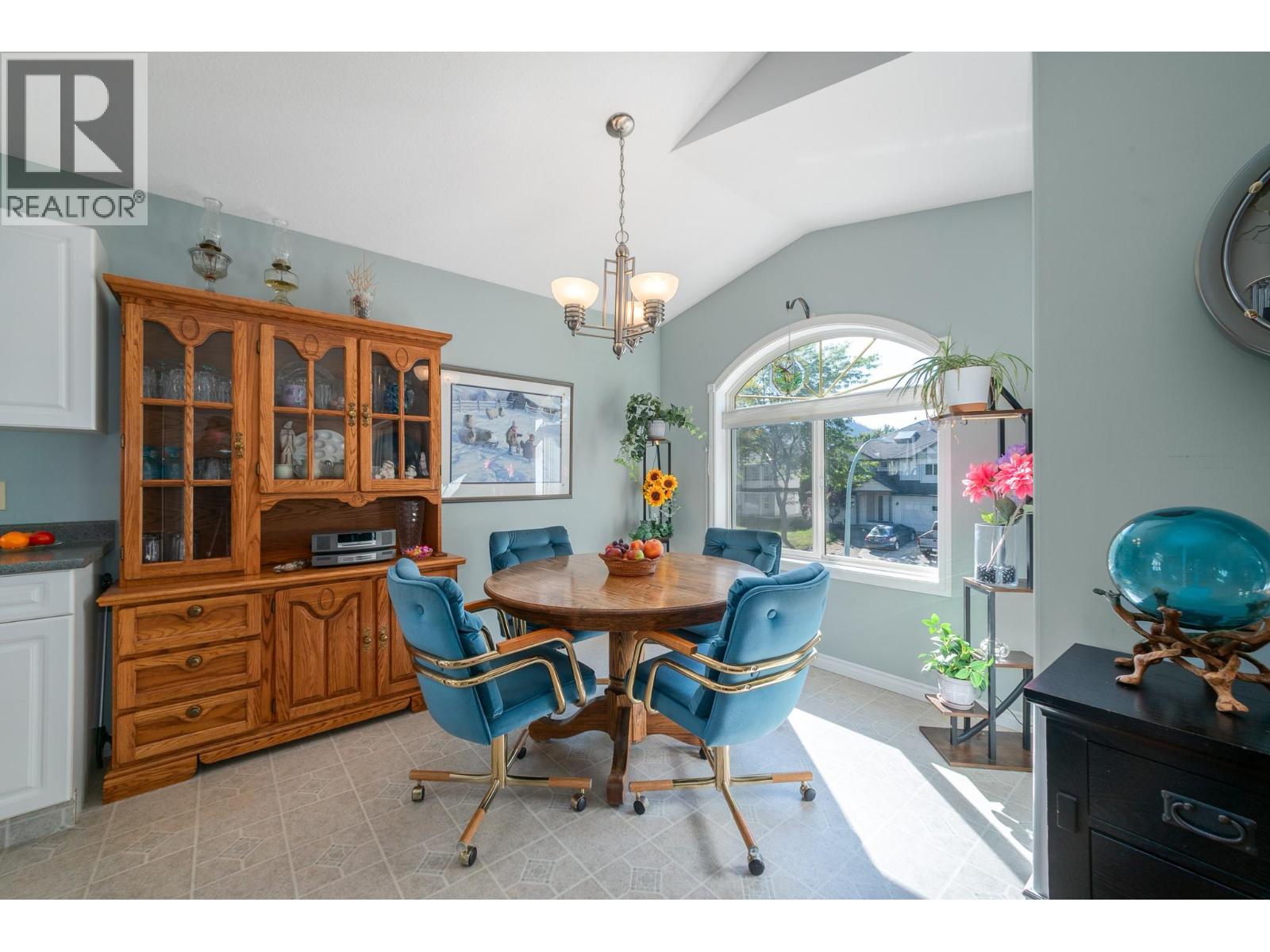 416 Sumac Road E - 20