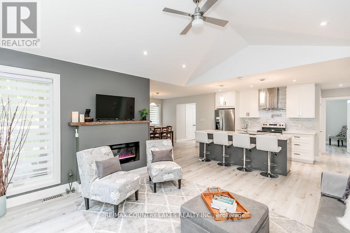 2589 LAKESHORE DRIVE, Ramara (Brechin) — photo 3
