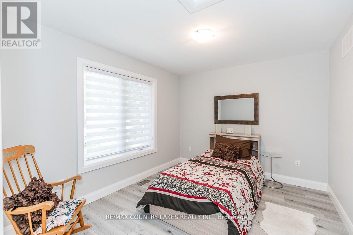 2589 LAKESHORE DRIVE, Ramara (Brechin) — photo 8