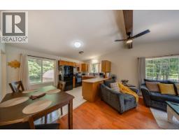 Bedroom - 210 & 206 Belmond Road, Salmo, BC V0G1Z0 Photo 11