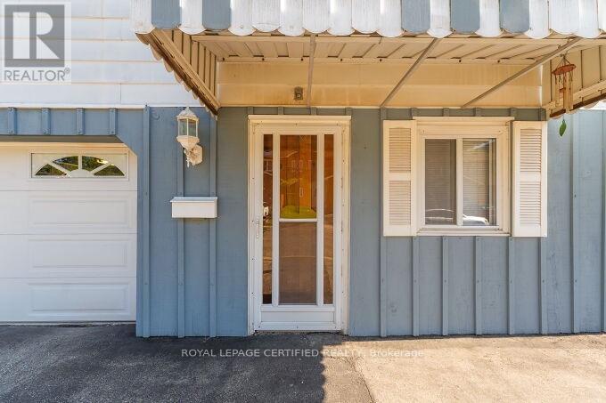 21 DENISON AVENUE - 5