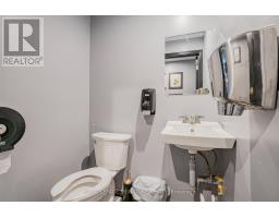11 - 325 Central Parkway W, Mississauga, ON L5B3X9 Photo 12