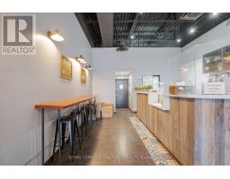 11 - 325 Central Parkway W, Mississauga, ON L5B3X9 Photo 8