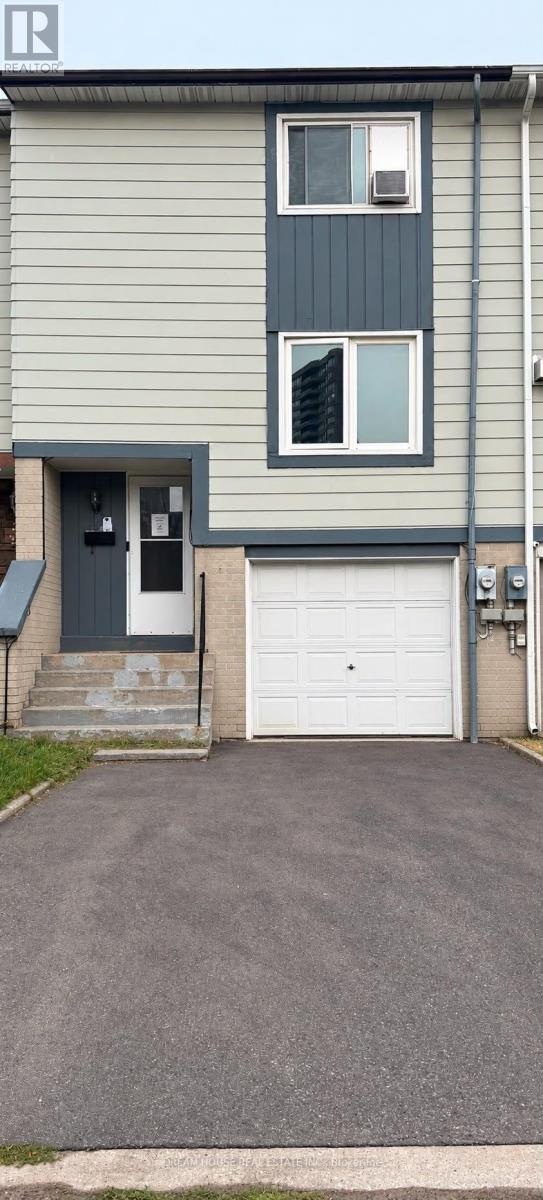 40 HOSKINS SQUARE - 1