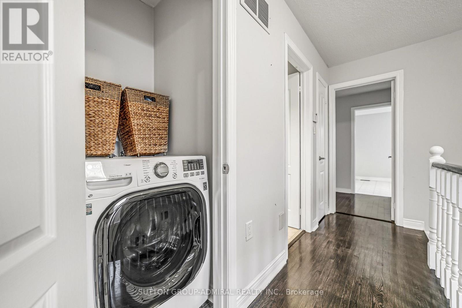 18 BUCKHORN AVENUE - 30