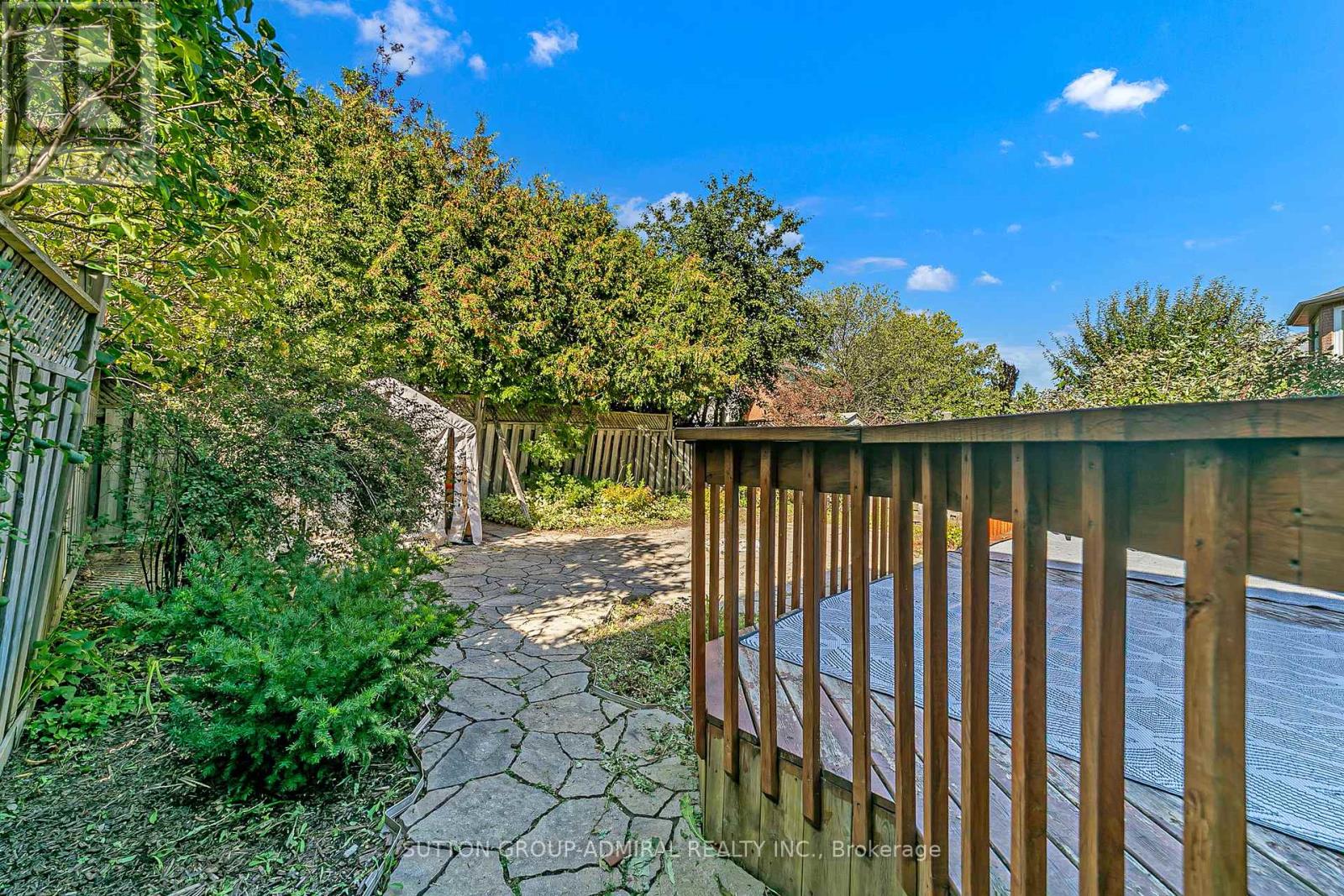 18 BUCKHORN AVENUE - 48