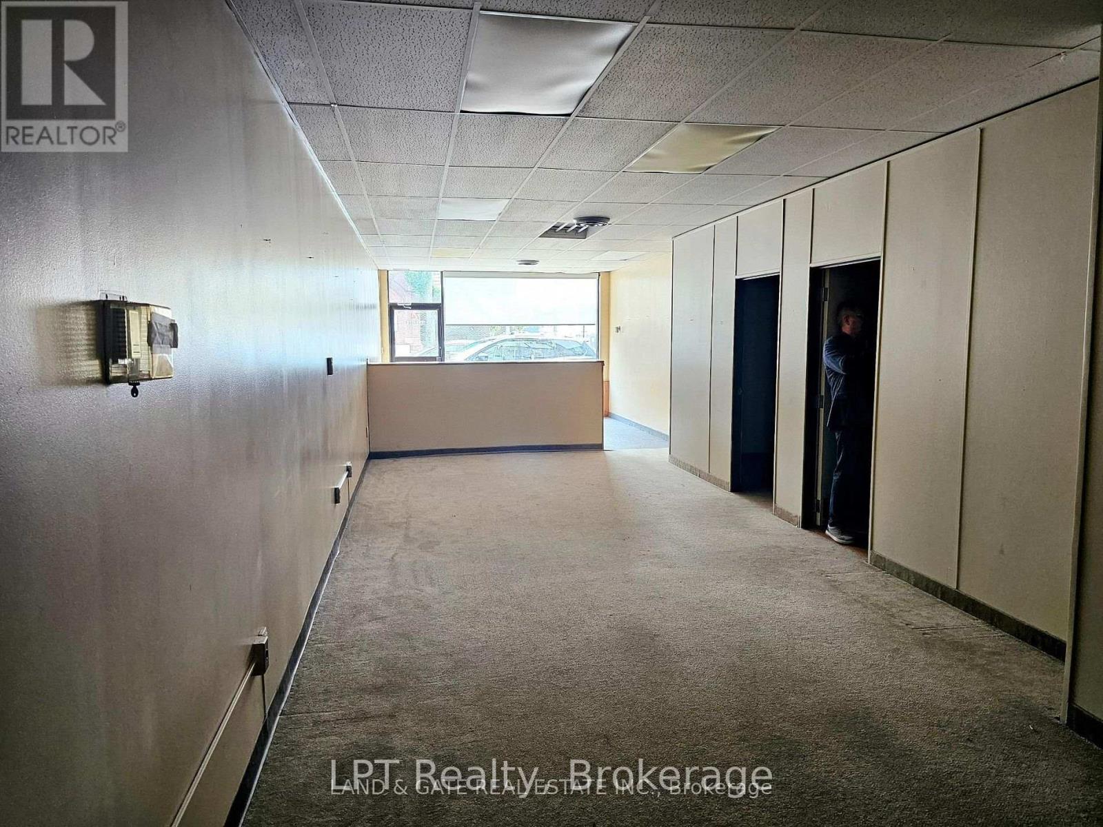 101 - 74 SIMCOE STREET S, Oshawa (Central) — photo 5