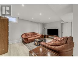 18 Buckhorn Avenue, Richmond Hill, ON L4C0E3 Photo 39