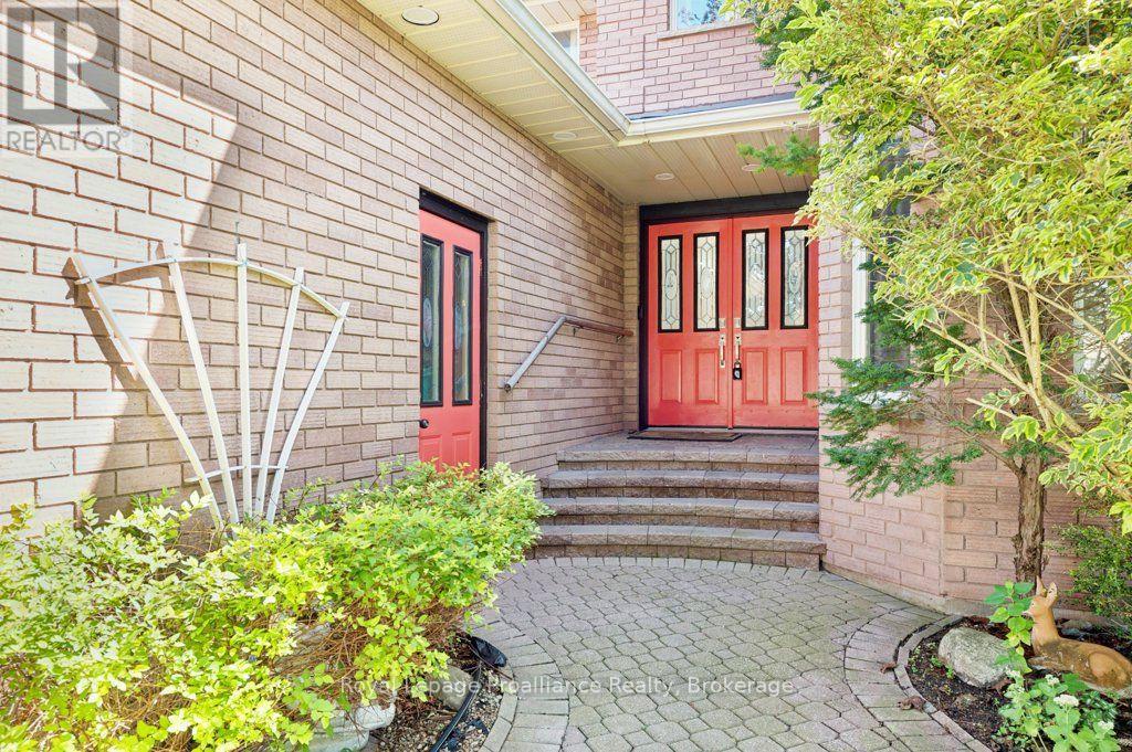 6 BRIDLEWOOD LANE, Quinte West (Trenton Ward) — photo 2