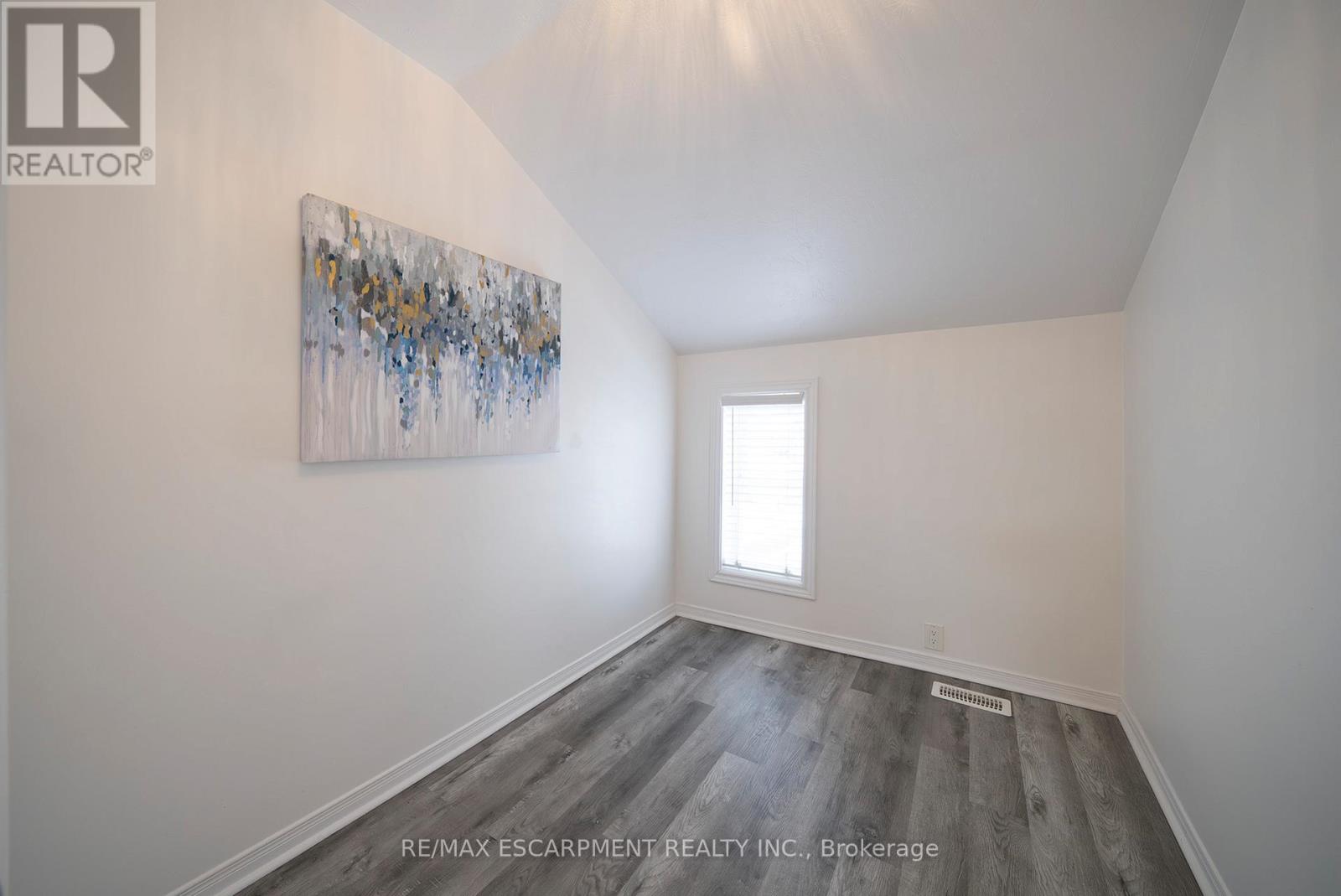 171 DRUMMOND STREET, Brantford — photo 8