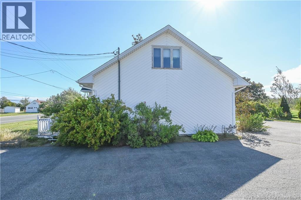 8284 Saint-Paul Street, Bas-Caraquet — photo 4