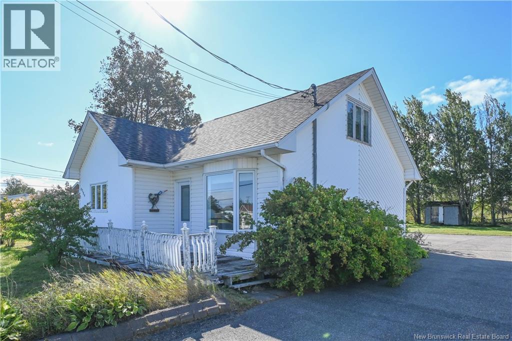 8284 Saint-Paul Street, Bas-Caraquet — photo 3