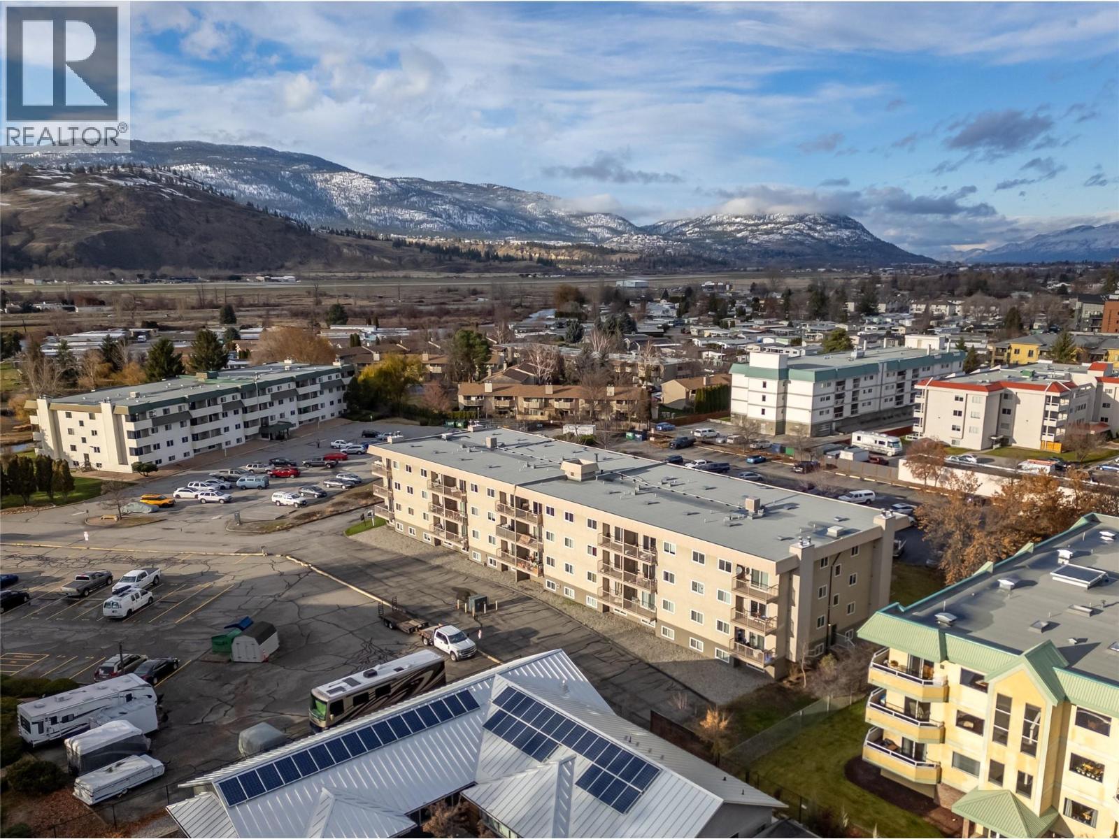 406 130 Skaha Place, Penticton