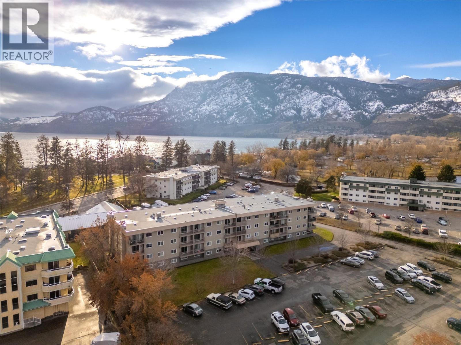 406 130 Skaha Place, Penticton