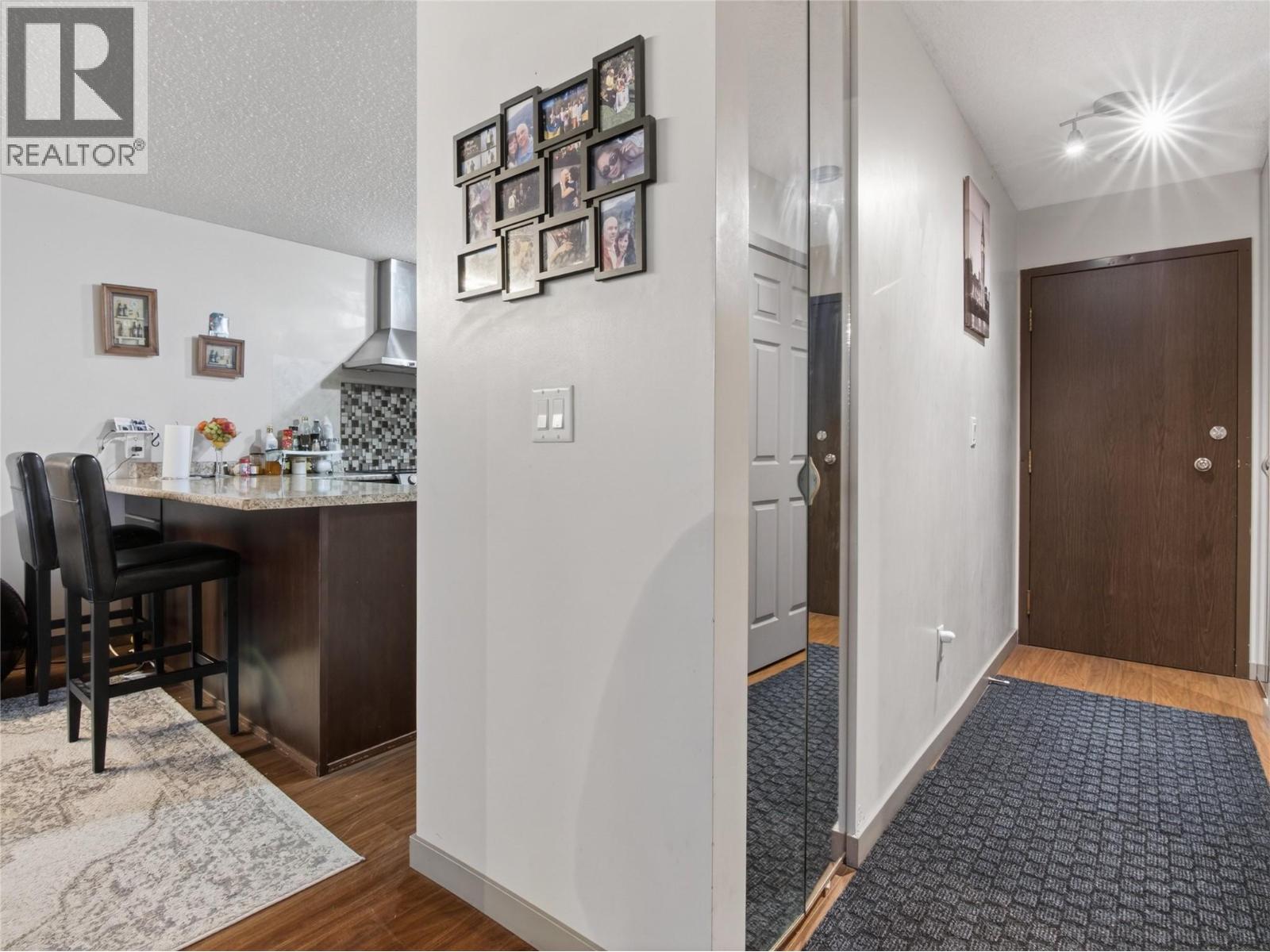 406 130 Skaha Place, Penticton